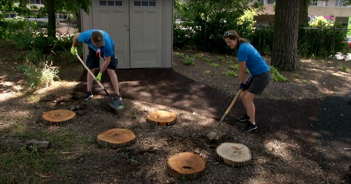 2019 volunteer day Insero employees working at Rochester Childfirst Network